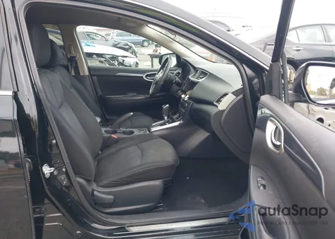 2017 Nissan Sentra Sr z USA, uszkodzony, nr VIN 3N1AB7AP5HY331762